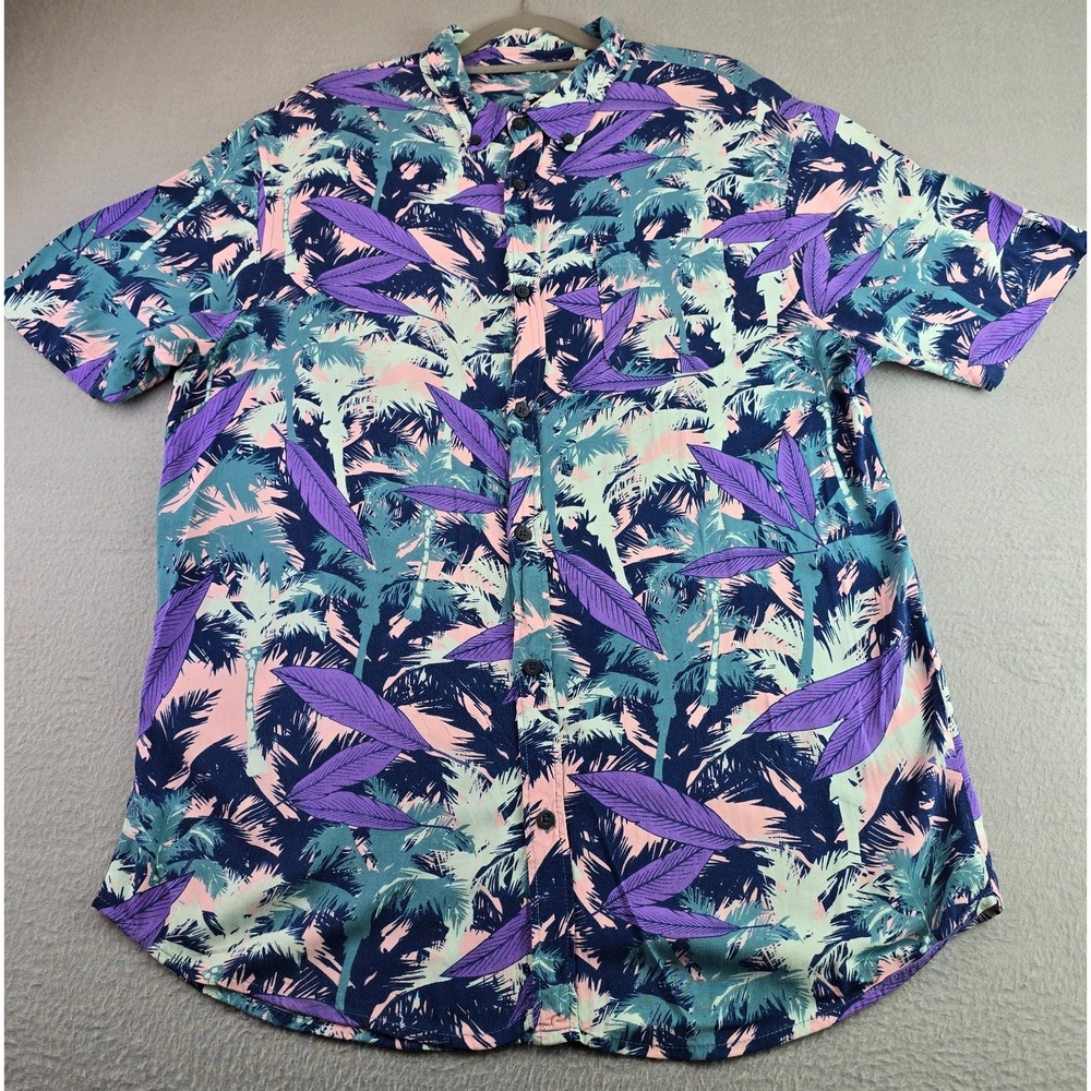 Amnesia Large Hawaiian Shirt Tropical Palm Tree Leaf Print Rayon Aloha Vacation